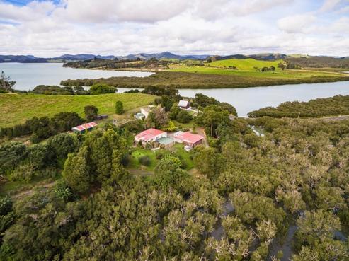 71 Totara North Road, Taupo Bay/Totara North