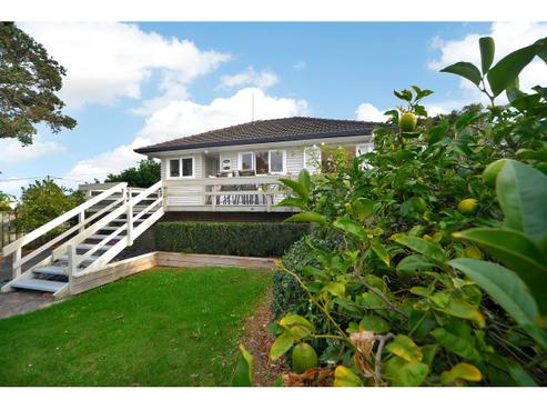 53 Matai Road, Stanmore Bay