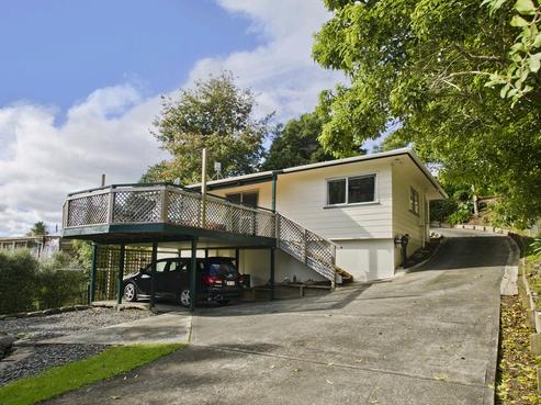 69 Hilltop Avenue, Morningside