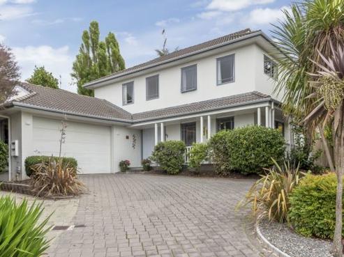24 Alicia Road, Somerville