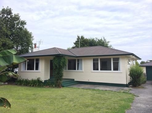 38 Middle Road, Havelock North