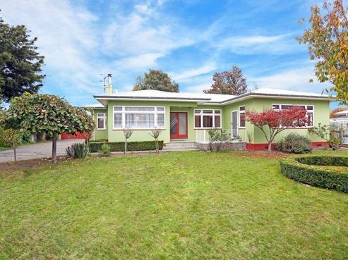 1203 Ada Street, Parkvale