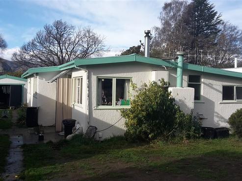131 Main Road, Luggate