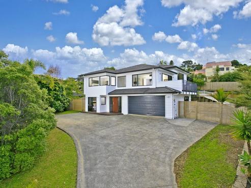 5 Ambassador Glade, Orewa