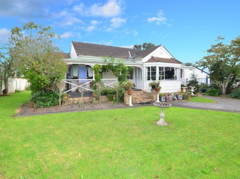 67 Luckens Road, West Harbour