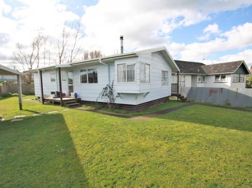 48 Hendersons Line, Marton