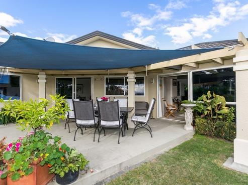 8 Woodford Heights, Havelock North