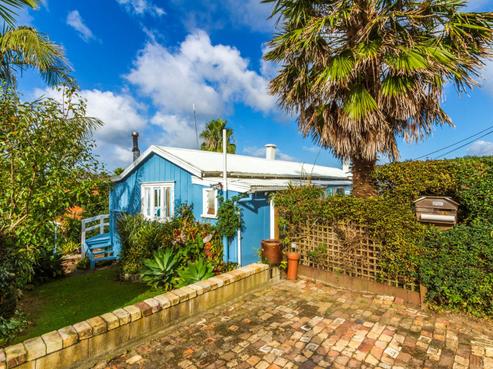 35 Rewi Street, Torbay