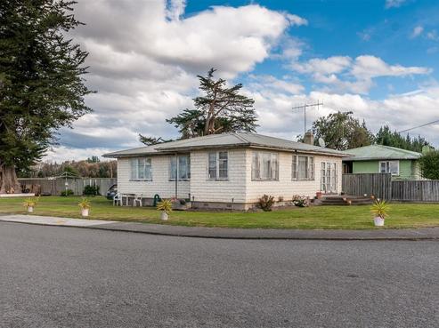 1 Ngahiriwa Place, Fernhill