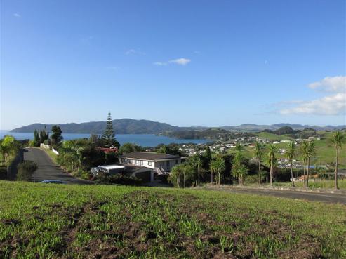 13 Eagles Way, Cable Bay