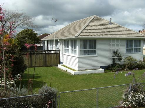 58 Kenney Crescent, Fairfield