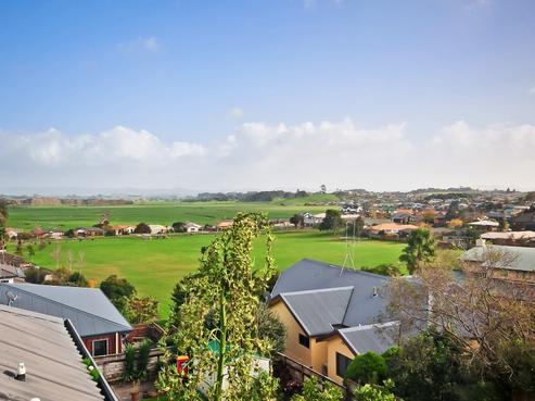 14 Greenfield Drive, Western Heights