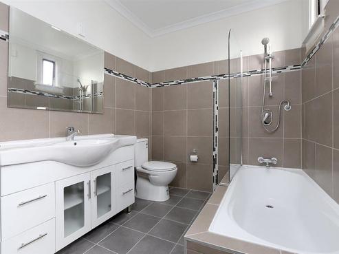 105 Lumsden Road, Akina