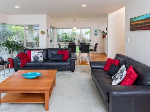 2/8 Clydesdale Avenue, Somerville
