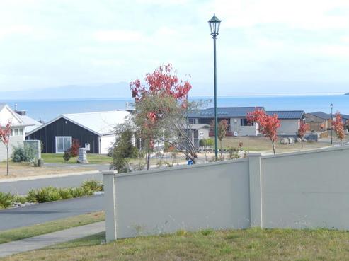 16 Victory Drive, Wharewaka