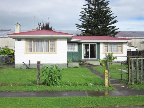 12 Lee Avenue, Paeroa
