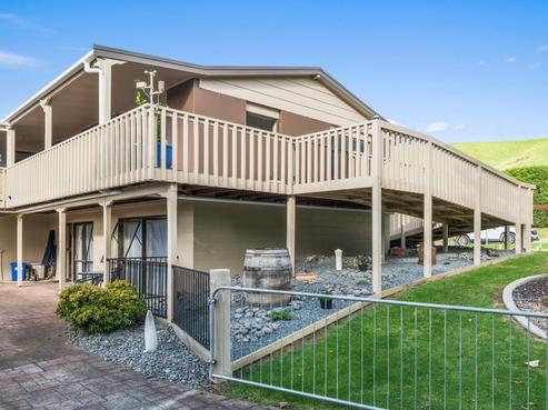 201 Ohinepanea Road, Pukehina