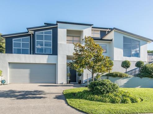 12 Nathan Avenue, Paraparaumu Beach
