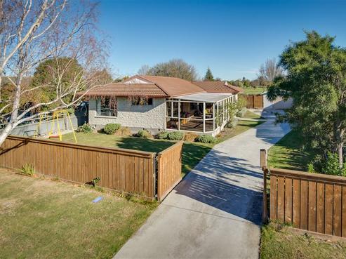 54 Gray Crescent, Kaiapoi