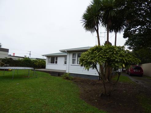 1 Nevada Road, Silverdale