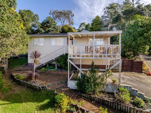 13 Wanita Place, Totara Vale