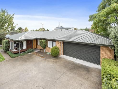 14A Sandwich Road, Saint Andrews