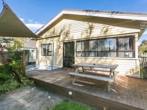 8 Moeller Street, Taradale