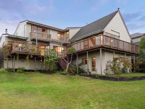 14A Montgomery Avenue, Rothesay Bay