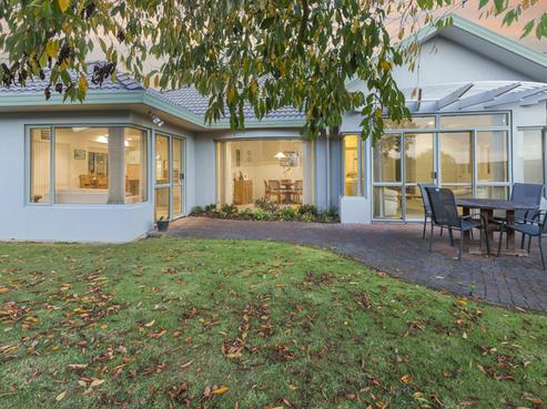 68 Golfland Drive, Golflands