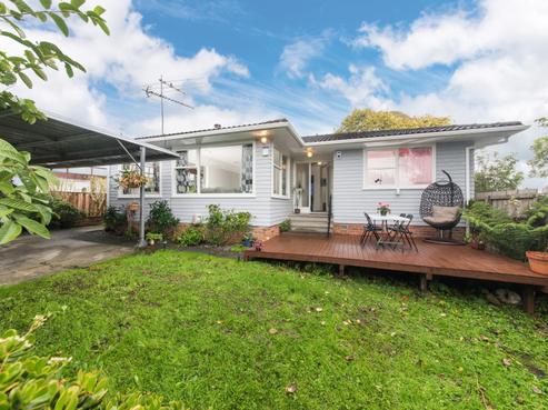 1/4 Ashbourne Place, Glendene