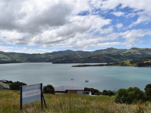 7 Lushingtons Bay Road, Takamatua