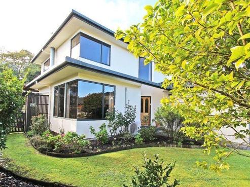 3 Idesia Grove, Richmond
