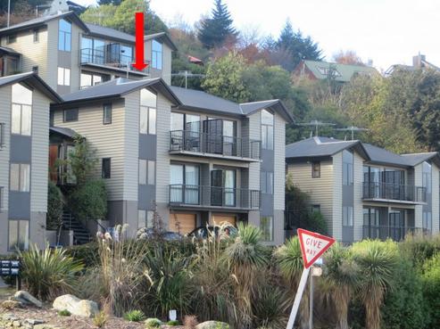 11/8 Mckerrow Place, Fernhill/Sunshine Bay