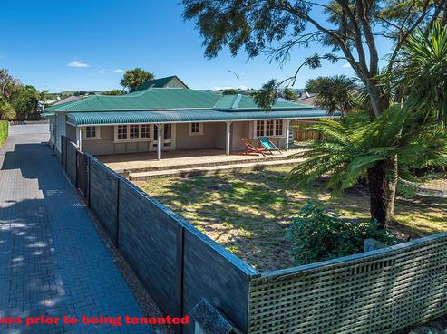 3 Larch Street, Victoria