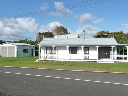 208 Port Road, Whangamata