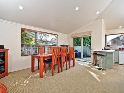 3 Akona Lane, Hamilton East