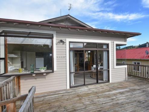 11 Birchfield Avenue, North East Valley