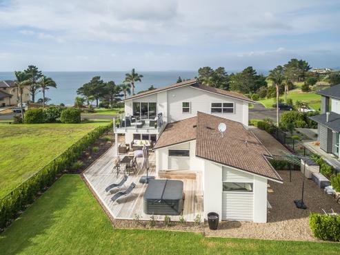10 Palm View Terrace, Gulf Harbour