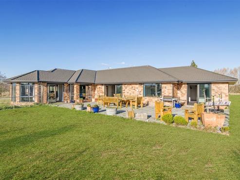 2299 South Eyre Road, West Eyreton