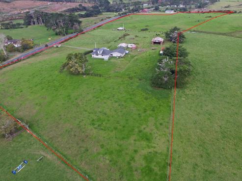 270 Waitakere Road, Taupaki
