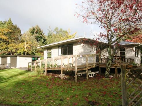 360 Sunset Road, Sunnybrook