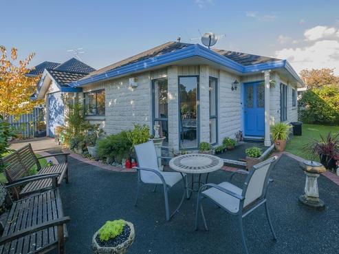 2/282 Waterloo Road, Waterloo
