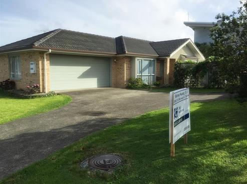 72 Riverton Drive, Randwick Park