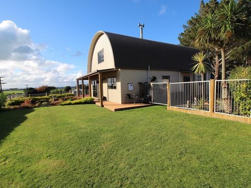 2070 State Highway 1, Rongotea