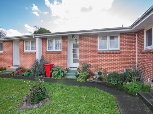 4/1033 Fergusson Drive, Clouston Park