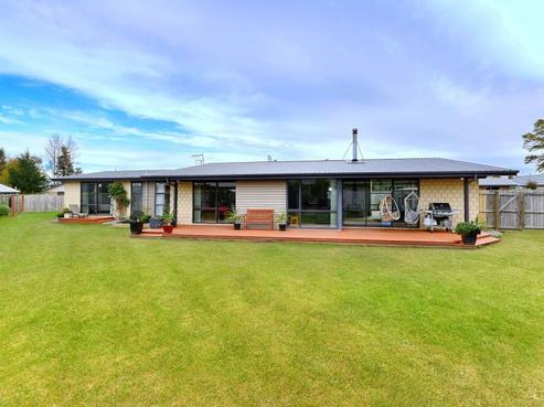 15 Stanwood Grove, Darfield