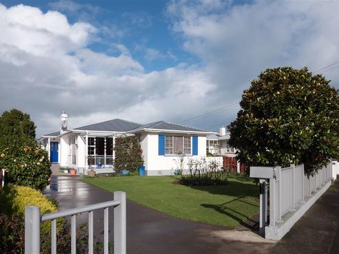 90 Wilson Street, Hawera