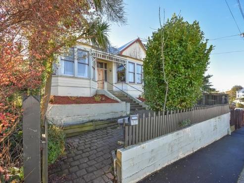 12 Havelock Street, Mornington
