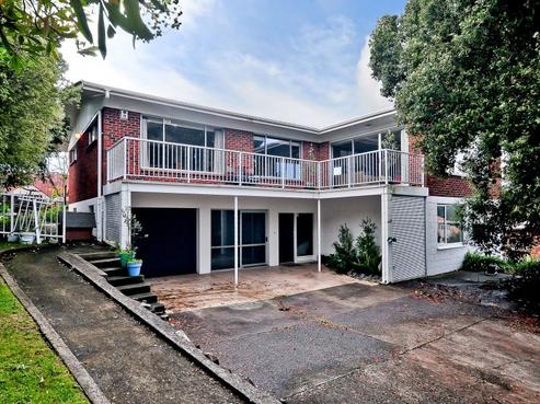 106 Howell Avenue, Riverlea