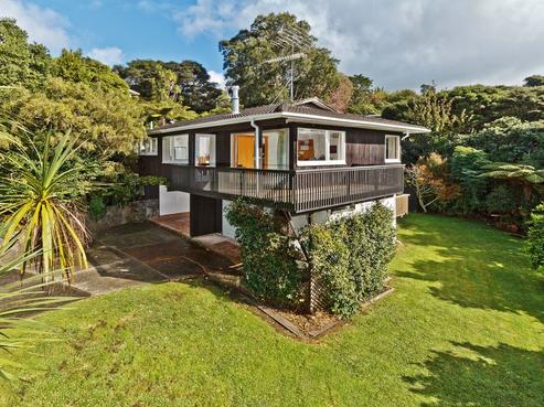 10 Odette Road, Totara Vale
